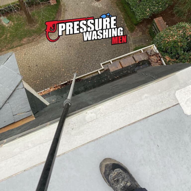 clean gutters after gutter cleaning service in johns creek georgia